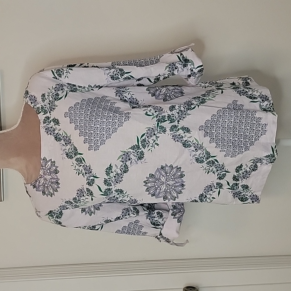 Charter Club Luxury Linen Top, Floral and Floral Lattice Print, Size M, EUC!
